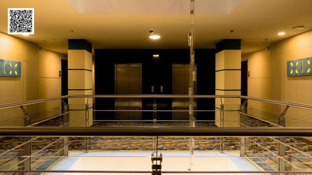Hotel Royal Elim International 칼리 외부 사진 The interior of the hotel
