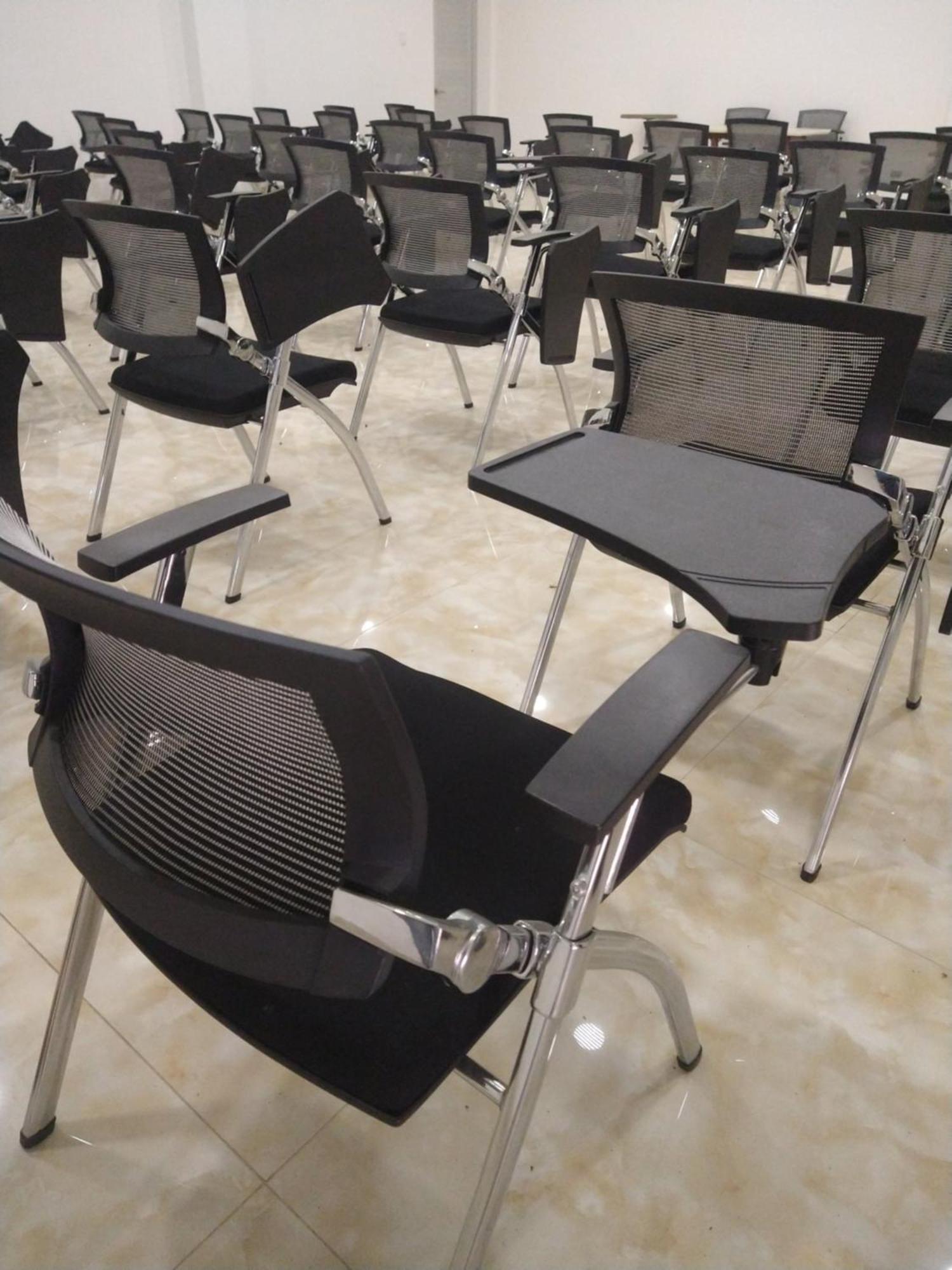 Hotel Royal Elim International 칼리 외부 사진 Stackable chairs