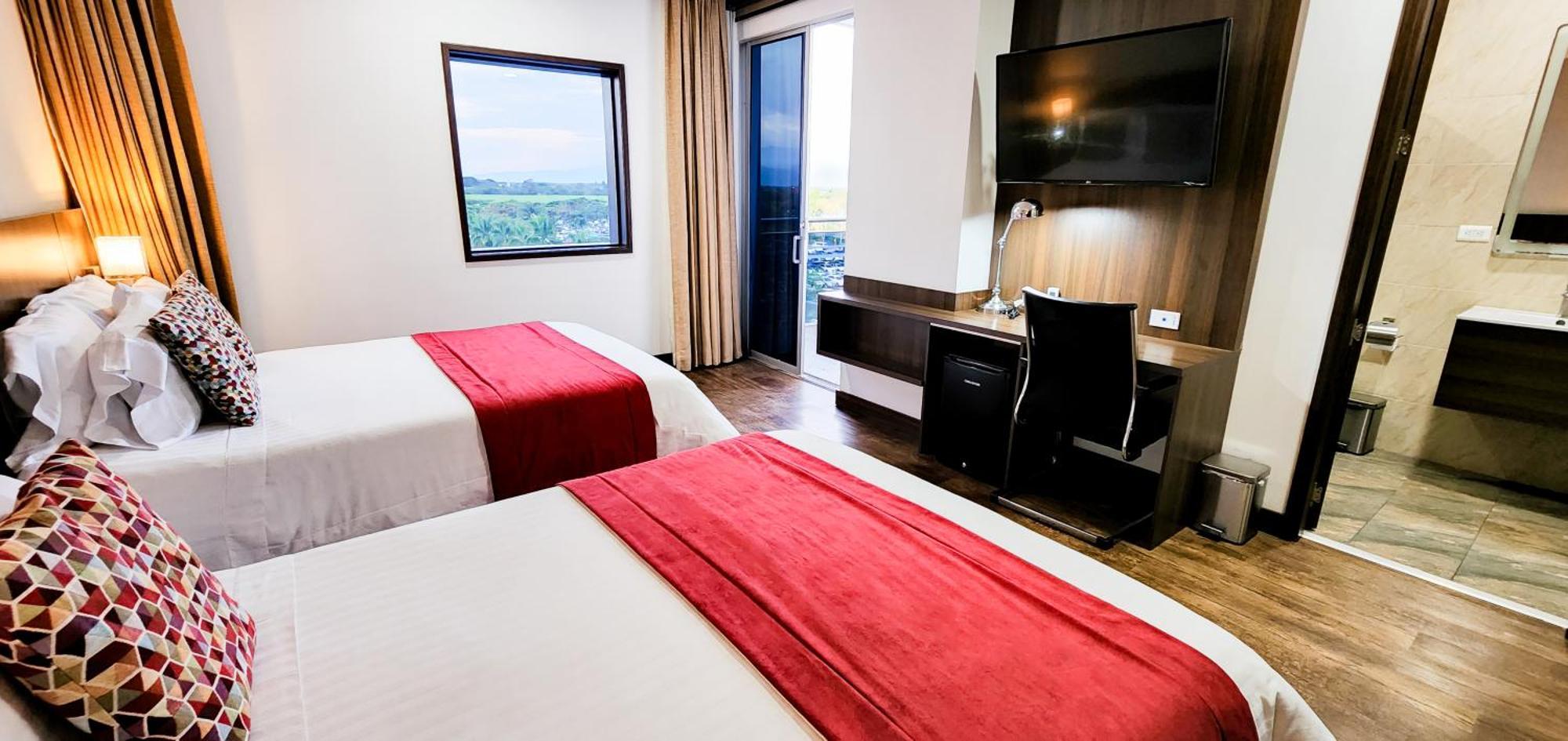 Hotel Royal Elim International 칼리 외부 사진