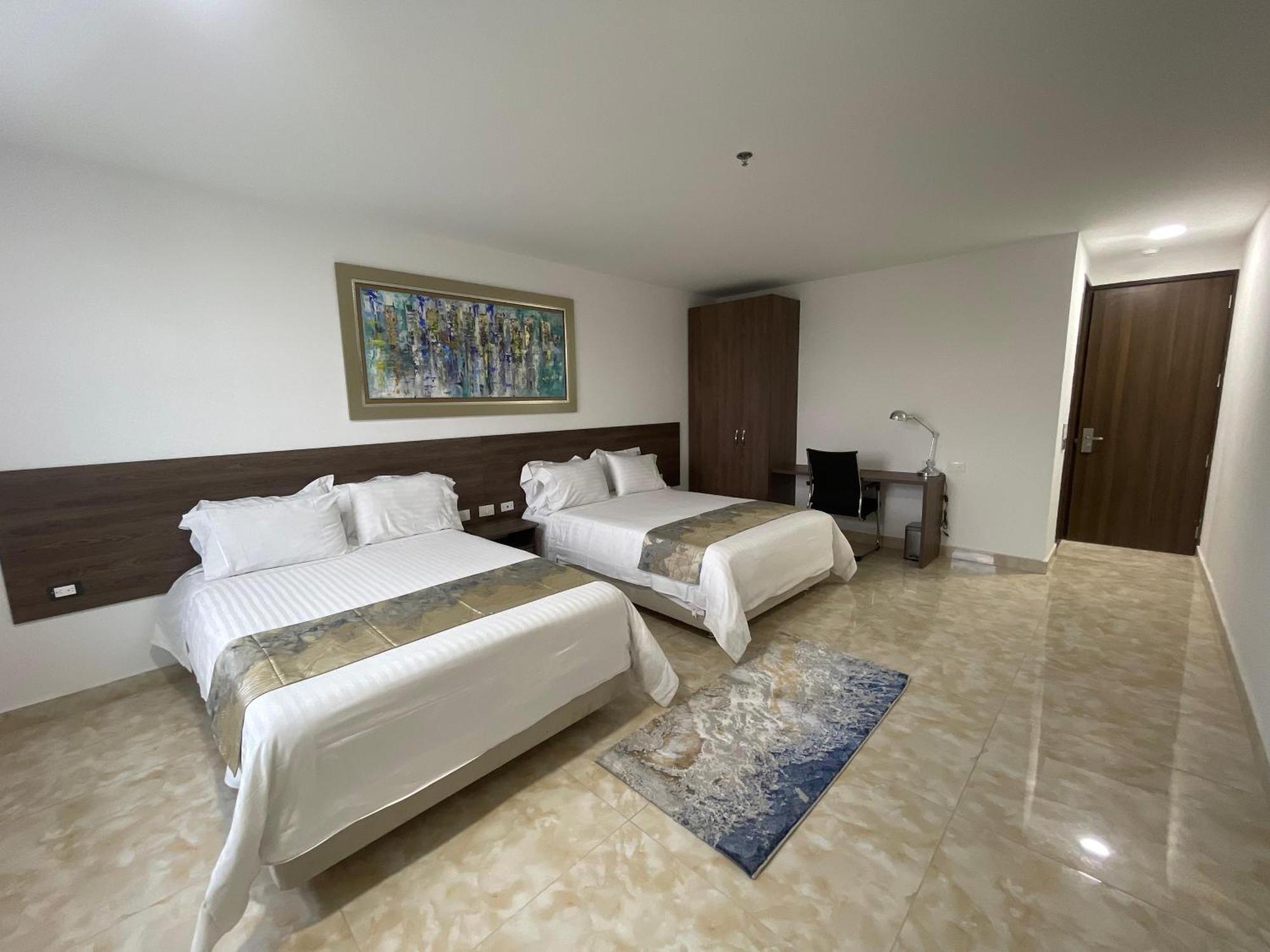Hotel Royal Elim International 칼리 외부 사진